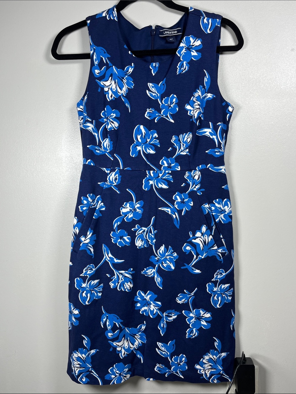 Lands' End Navy Blue Floral Sleeveless Sheath Dress Size 4P